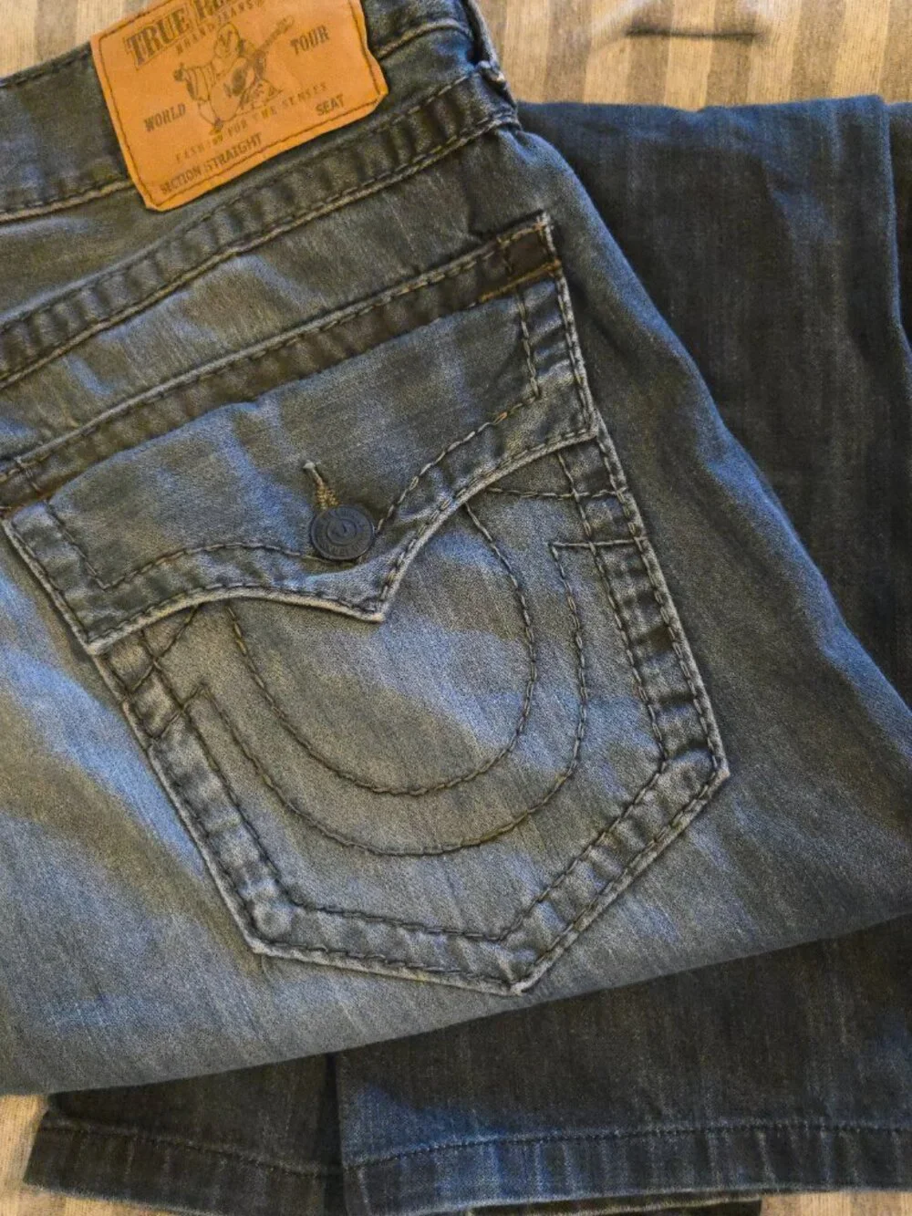 True Religion Ricky Big T Flap Straight 36x28